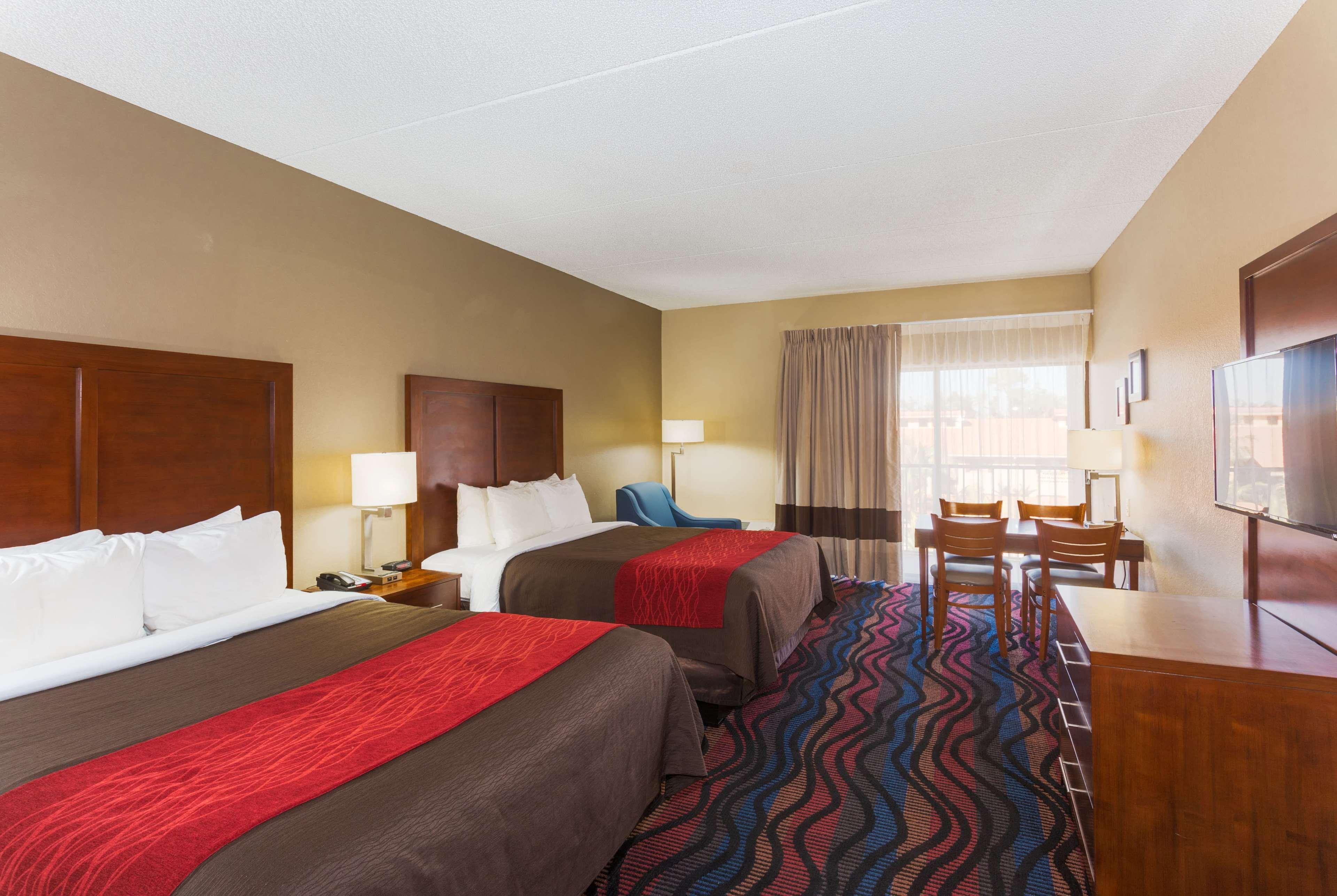 Baymont By Wyndham Bonita Springs Hotel Eksteriør billede