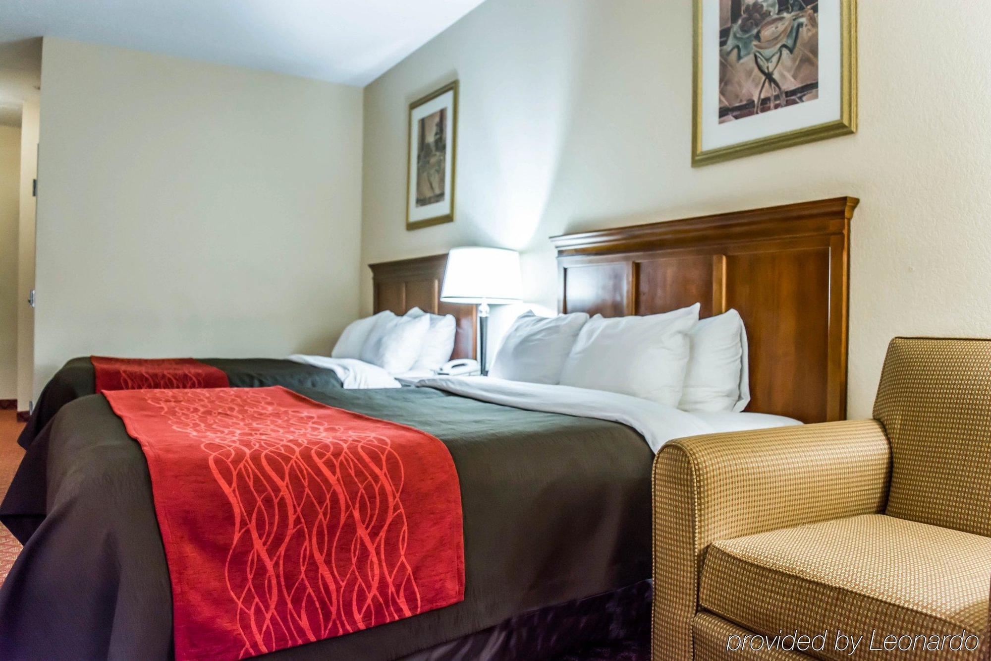 Baymont By Wyndham Bonita Springs Hotel Eksteriør billede
