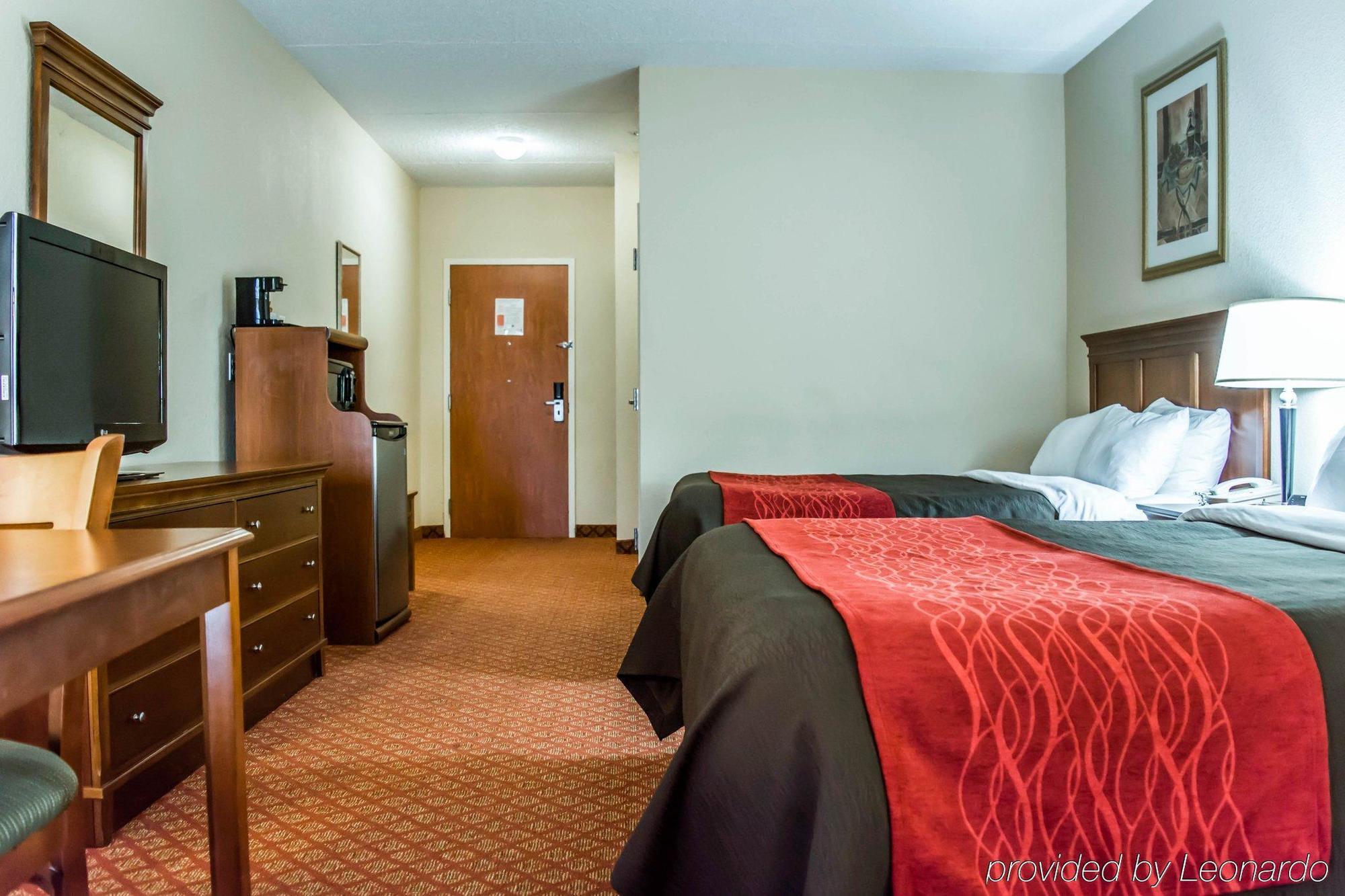 Baymont By Wyndham Bonita Springs Hotel Eksteriør billede
